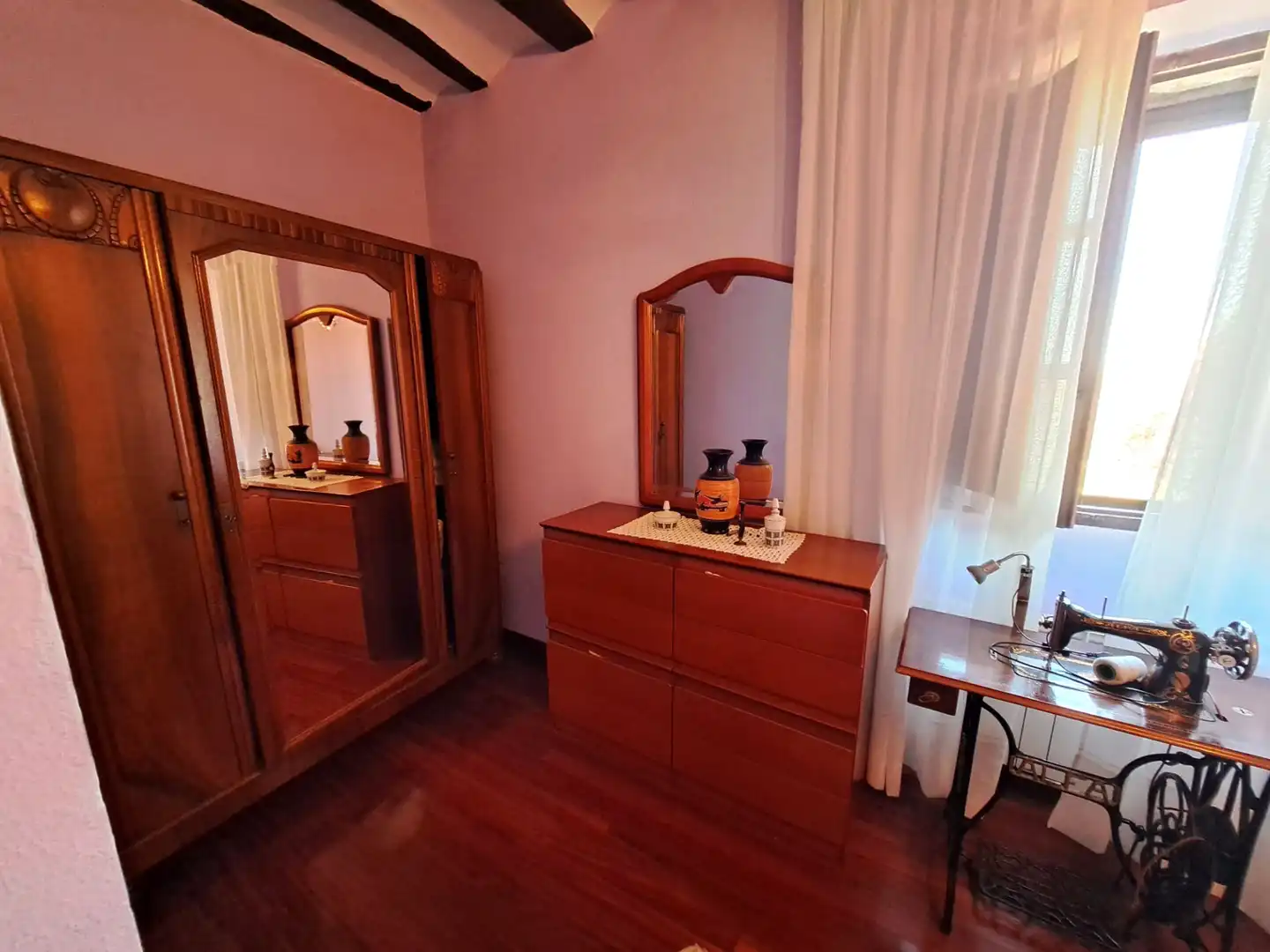 Dormitori de Casa adosada en venda en Baños de Rioja amb Calefacció, Jardí privat i Terrassa