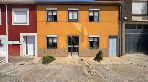 Foto 3 de Casa o xalet en venda a Calle Renueva, Villamañán, León