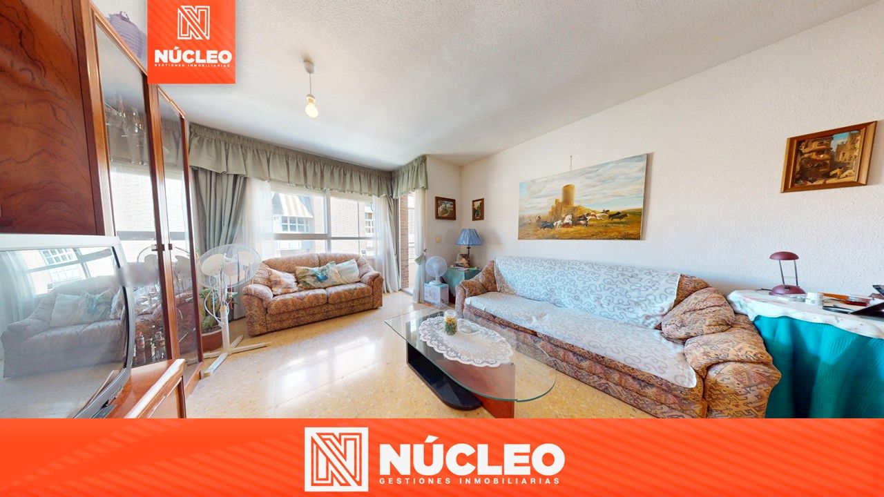 Sala d'estar de Àtic en venda en Sant Joan d'Alacant amb Moblat, Forn i Rentadora