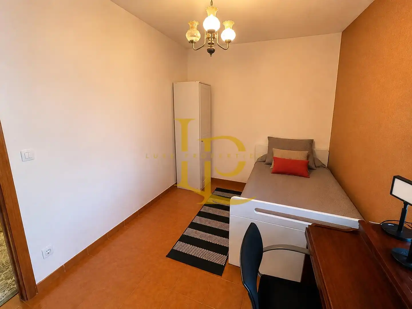 Habitación de Piso en venta en Trijueque con Calefacción, Horno y Balcón