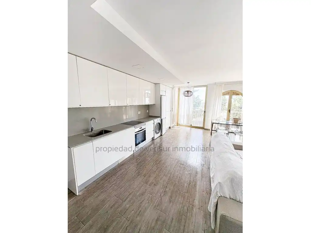 Flat for rent in Casco Antiguo