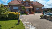 Vista exterior de Casa o xalet en venda en Bareyo amb Calefacció, Jardí privat i Terrassa
