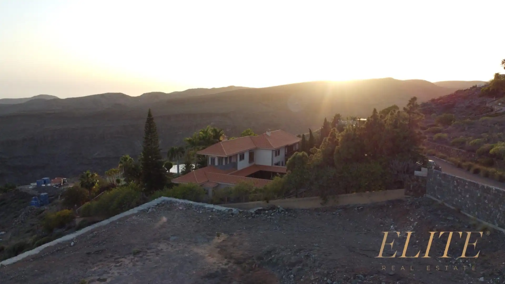Vista exterior de Residencial en venta en Montaña - La Data
