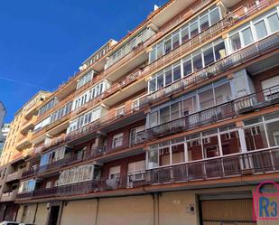 Exterior view of Flat for sale in León Capital   with Heating and Terrace