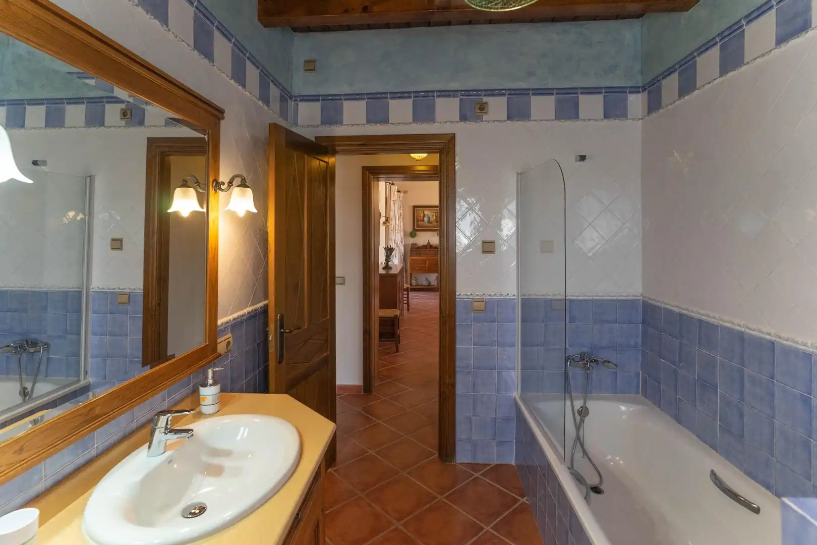 Bathroom of Houses for rent in Alhaurín El Grande  with Air Conditioner, Private garden and Terrace
