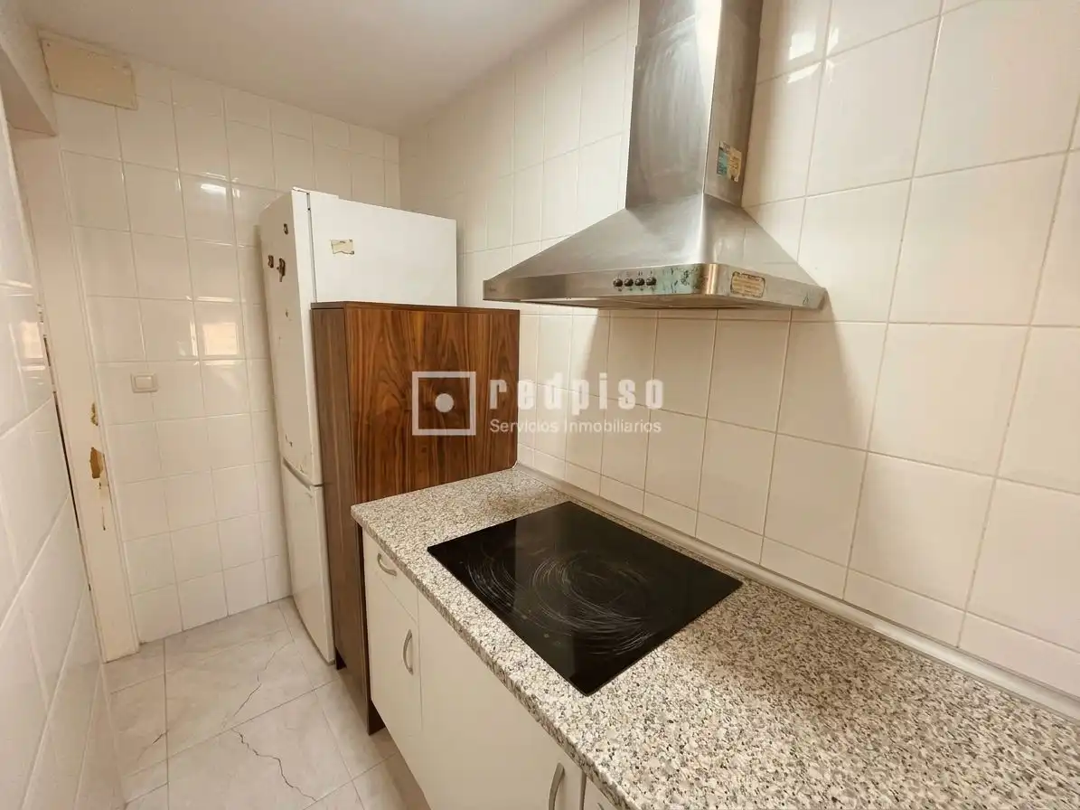 Cocina de Piso en venta en Villa de Vallecas
