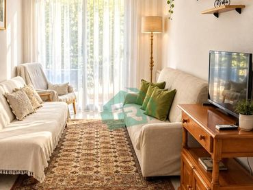 Appartamento con balcone in vendita a Centre