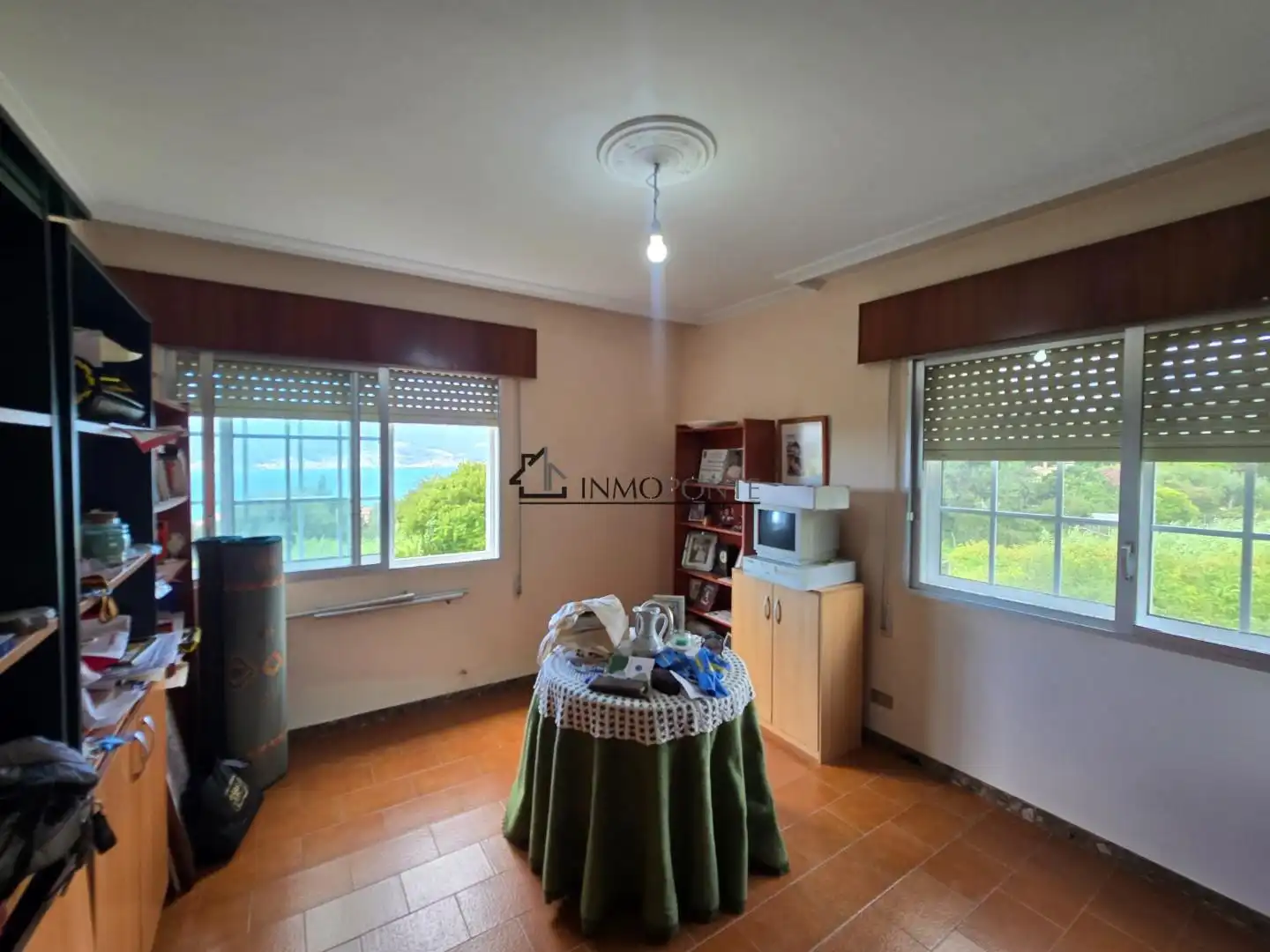Casa o xalet en venda en Pontevedra Capital  amb Jardí privat
