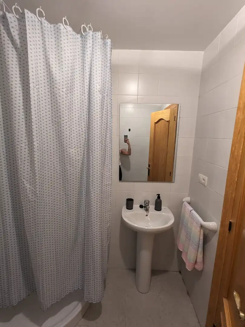 Bany de Casa o xalet en venda en Vélez de Benaudalla amb Jardí privat i Moblat