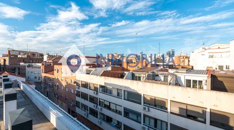 Foto 2 de Ático en venta en Calle Alonso Castrillo, Castillejos - Cuzco, Madrid