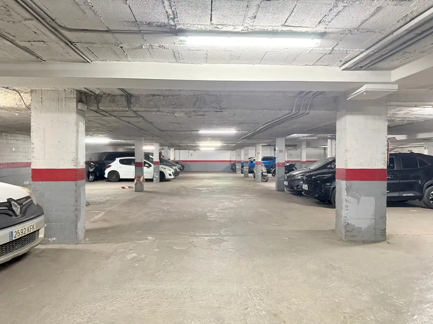 Parking of Apartments for sale in Fuengirola  with Air Conditioner, Terrace and Balcony