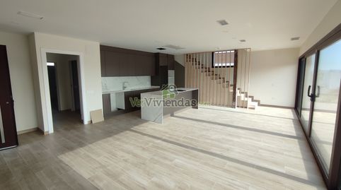 Foto 4 de Casa o xalet en venda a Carrer Puig de Mira, 28, Sant Esteve Sesrovires, Barcelona