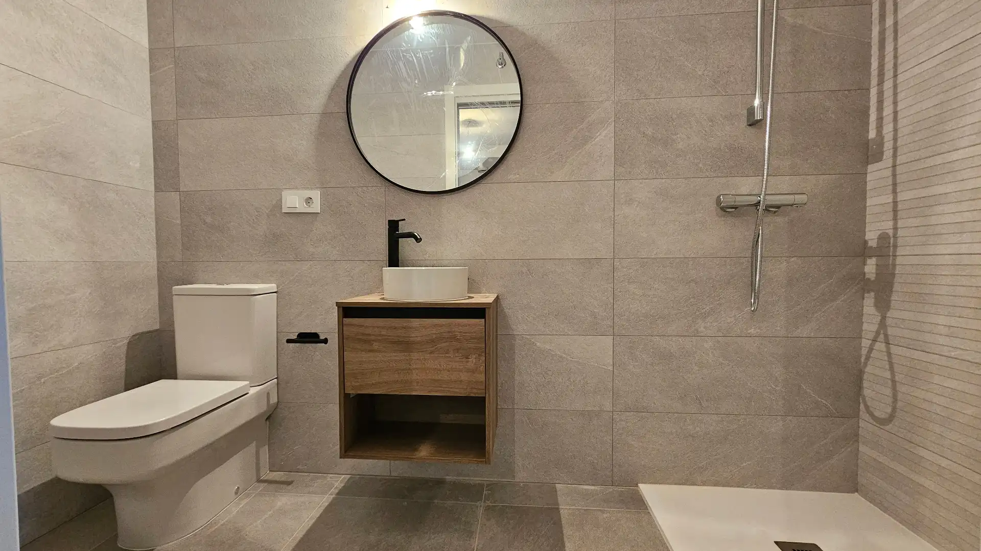 Bany de Pis en venda en Los Barrios, Cádiz