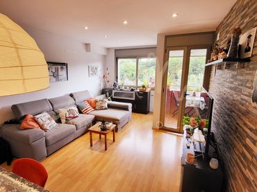 Maisonette mit Balkon zum Verkauf in Carrer del Riu