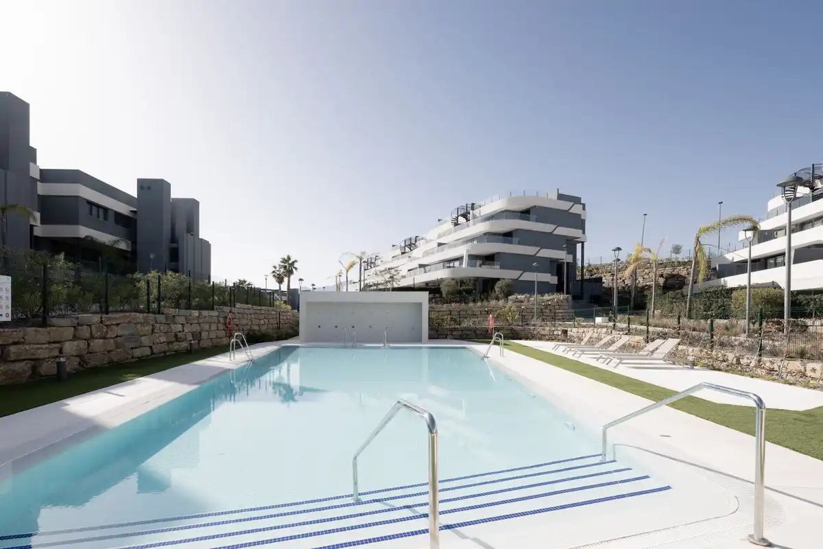 Penthouse with pool for sale in Selwo, imagen 25