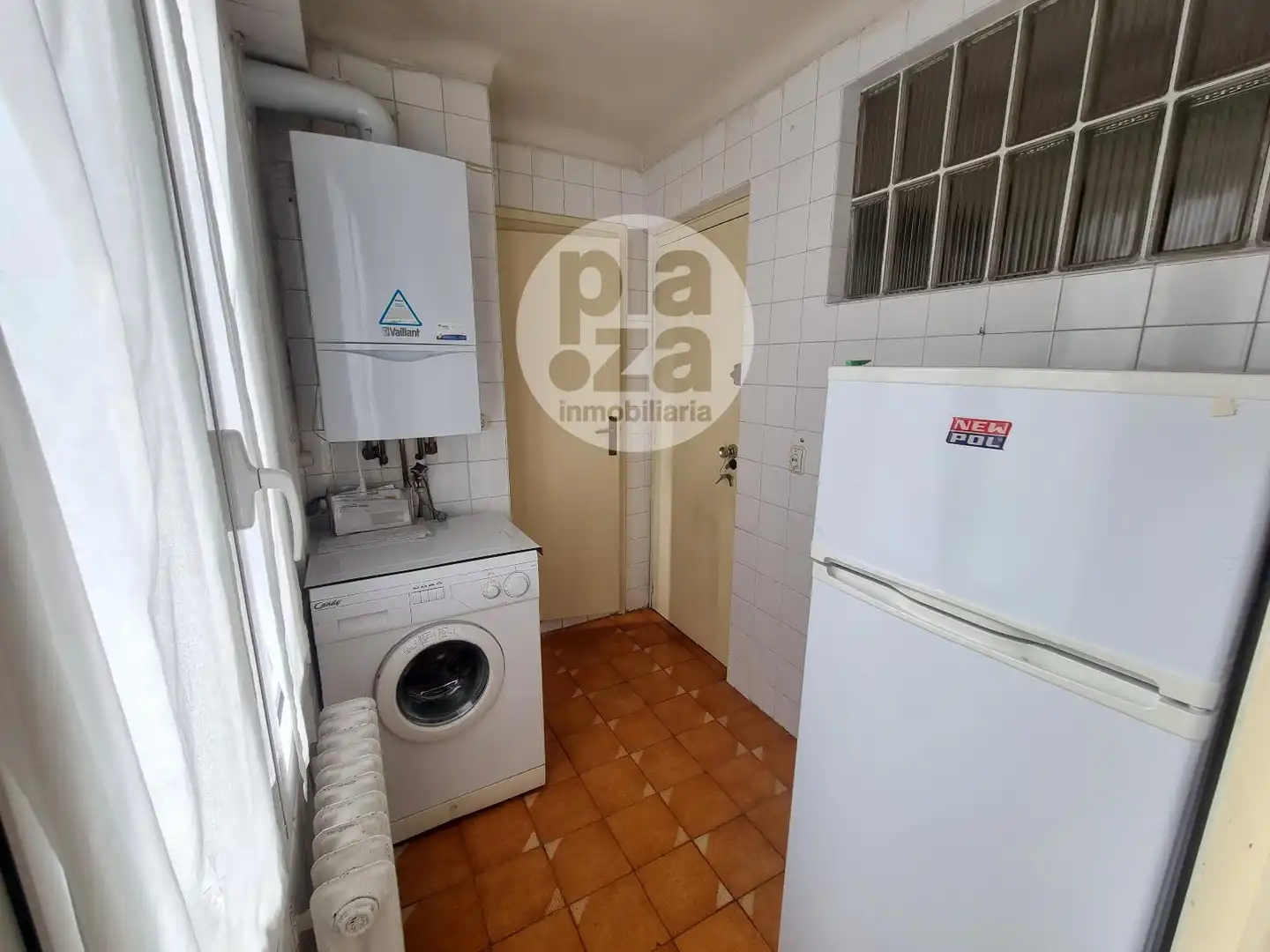 Küche von Wohnung zum Verkauf in Burgos mit Heizung, Terrasse und Abstellraum