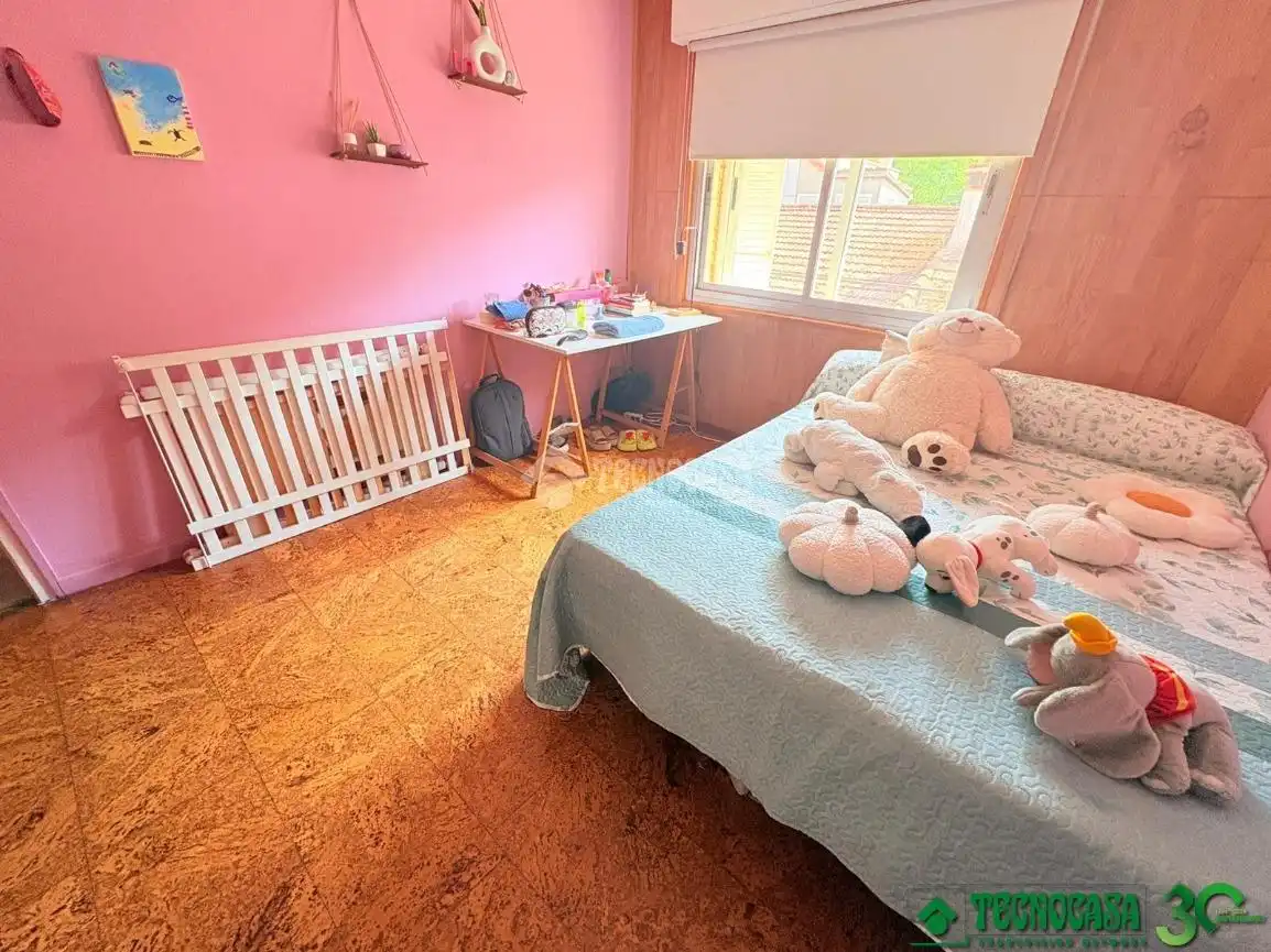 Schlafzimmer von Wohnung zum Verkauf in Arenas de San Pedro mit Klimaanlage und Heizung