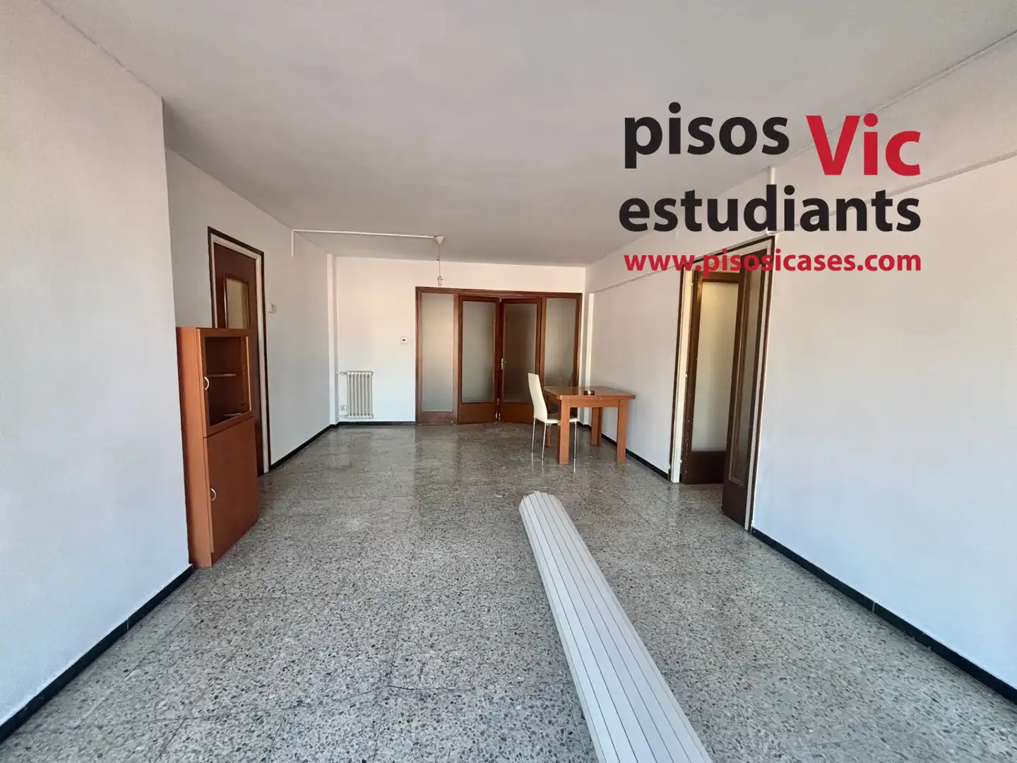 Flat for rent in Vic  with Heating, Furnished and Oven