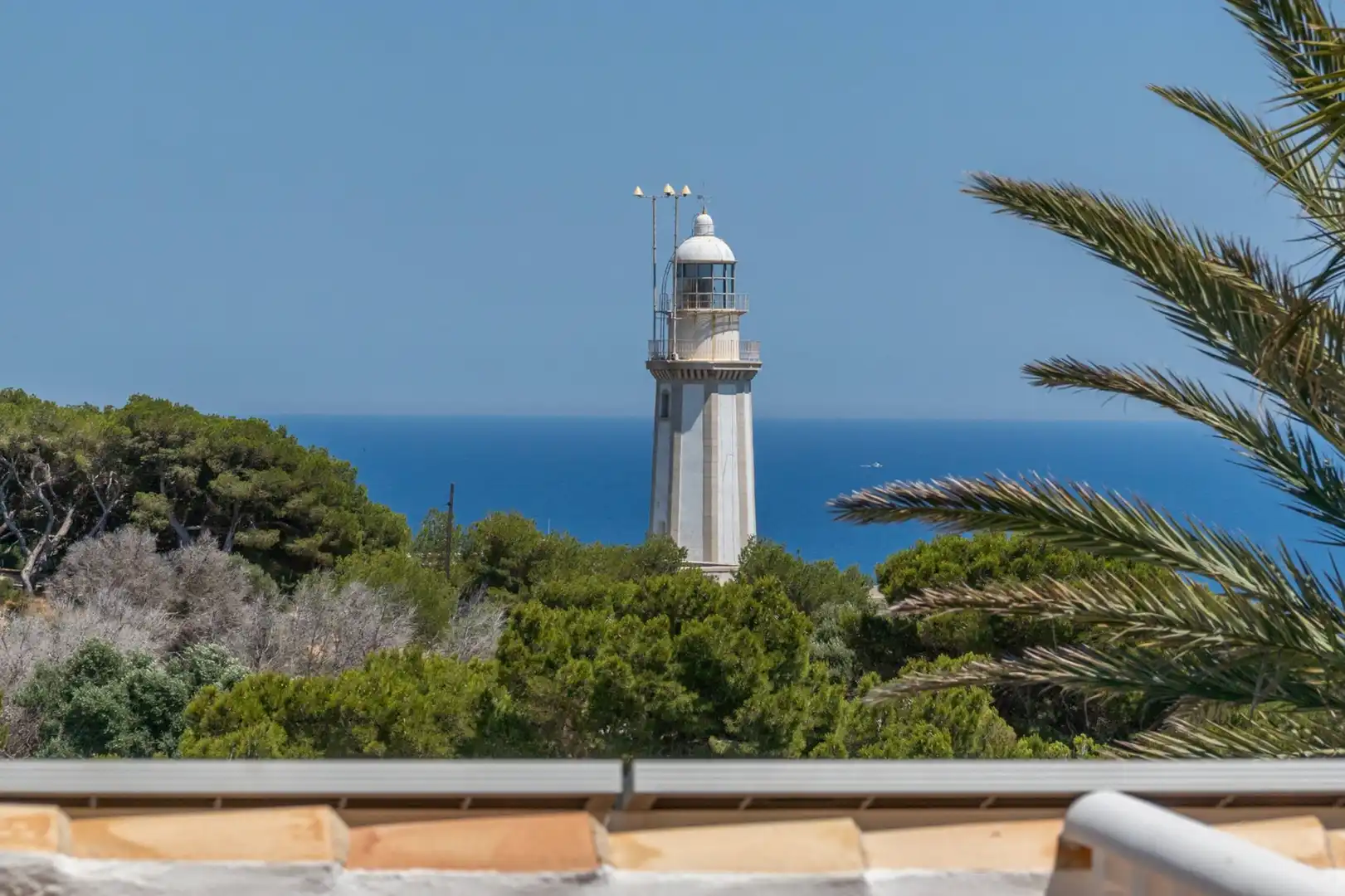 Vista exterior de Casa o xalet en venda en Jávea / Xàbia amb Aire condicionat, Calefacció i Jardí privat
