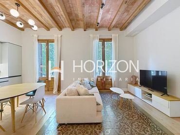 Piso con balcón en venta en Calle Roger de Flor