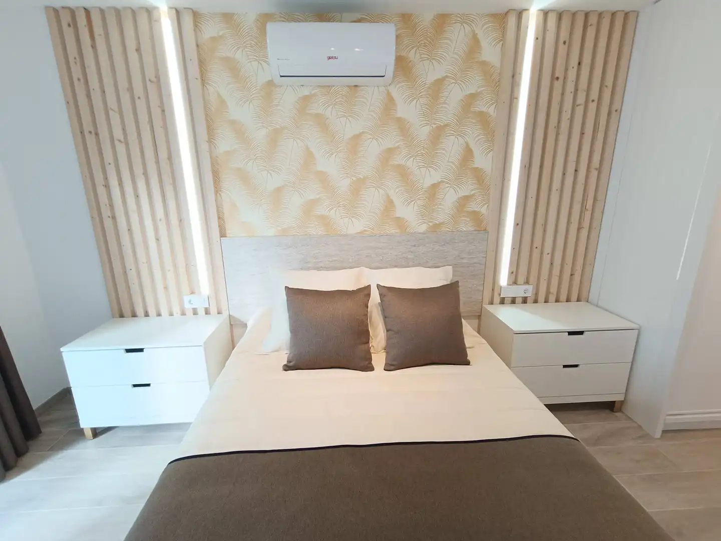 Dormitori de Apartament de lloguer en Mogán amb Aire condicionat, Terrassa i Moblat