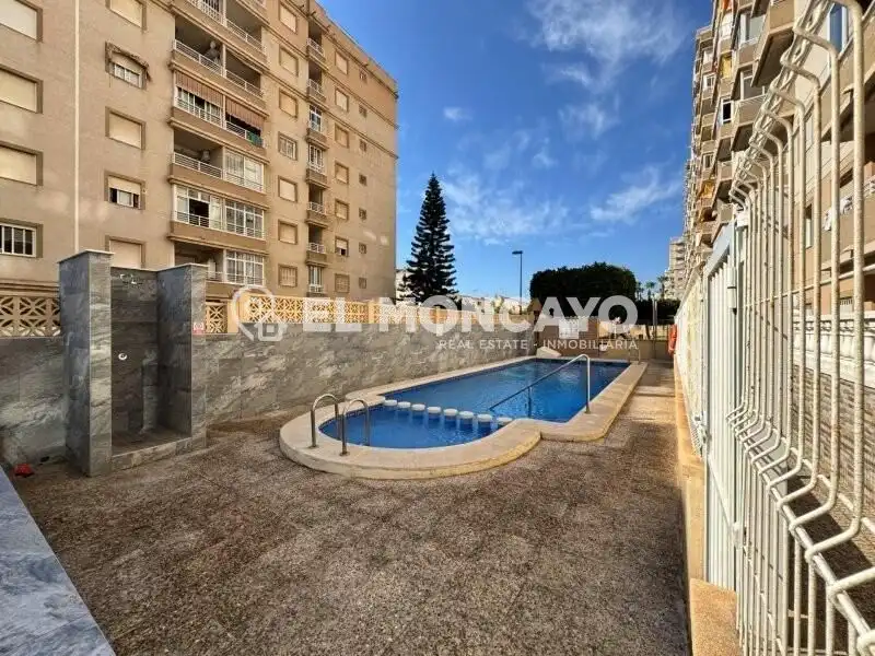 Apartamento con piscina en venta en Nueva Torrevieja - Aguas Nuevas, imagen 3