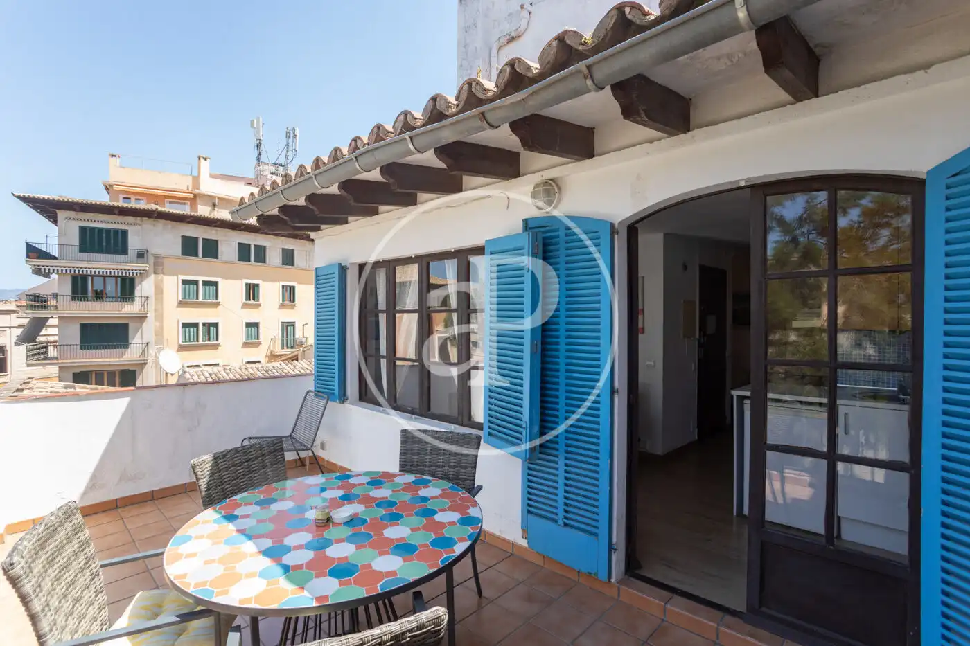 Terrassa de Pis de lloguer en  Palma de Mallorca amb Aire condicionat, Terrassa i Moblat