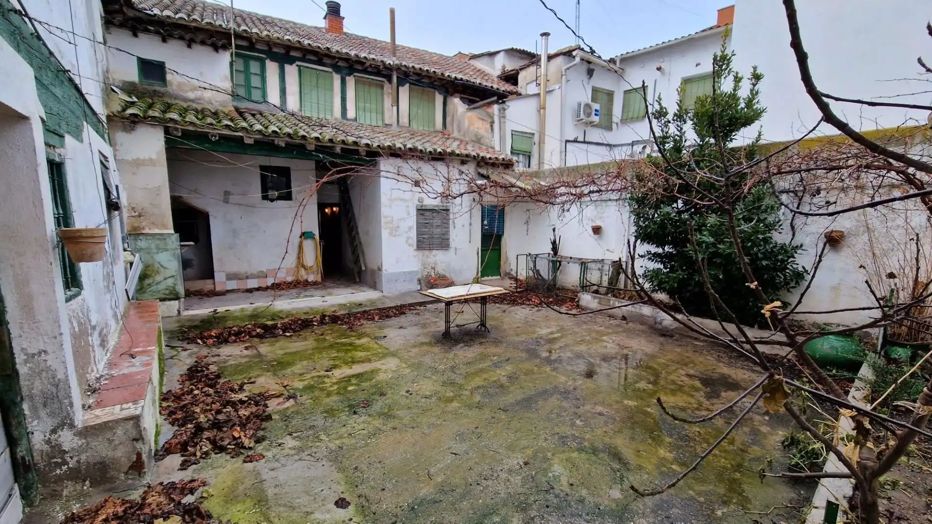 Exterior view of Houses for sale in Valdemoro  with Private garden and Storage room