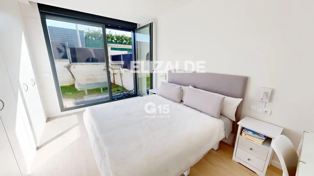 Habitación de Casa o chalet en venta en Donostia - San Sebastián  con Calefacción, Jardín privado y Terraza