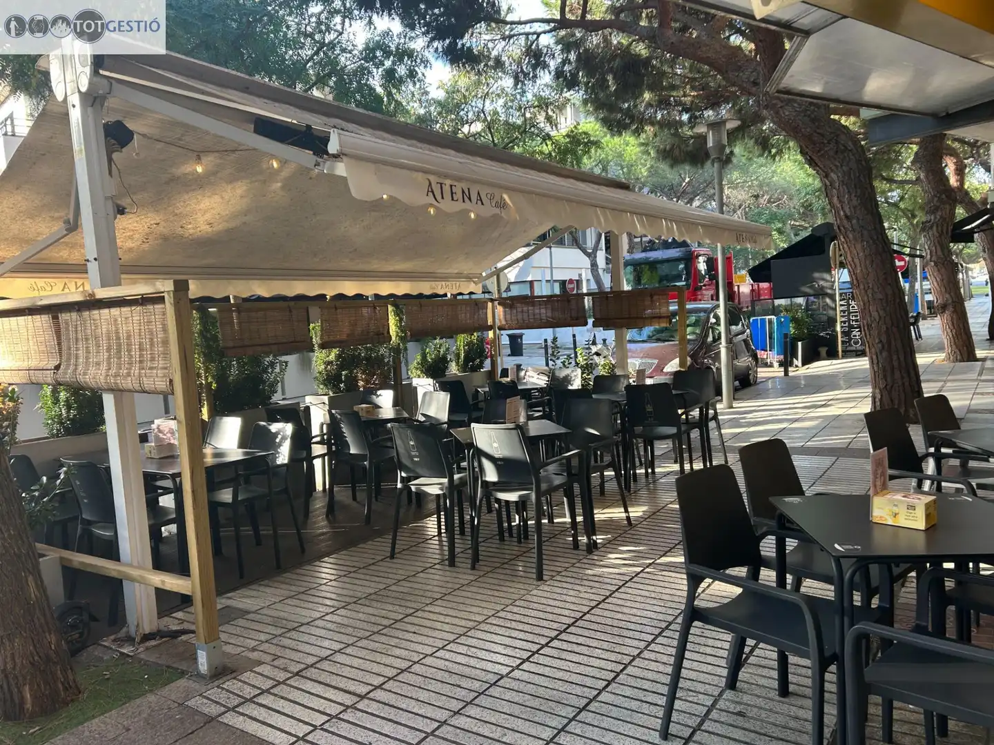 Gewerbefläche zum Verkauf in Avenida Costa Brava, imagen 2