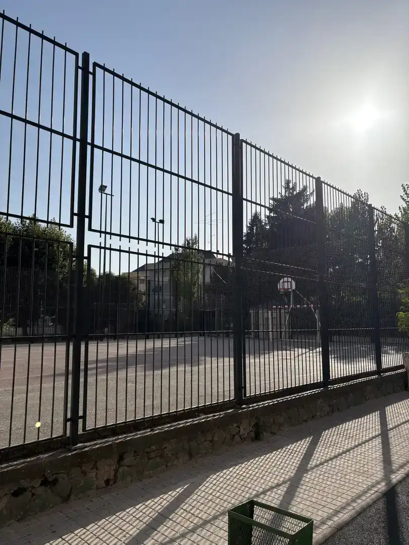 Vista exterior de Piso en venta en Collado Villalba con Jardín privado, Parquet y Trastero