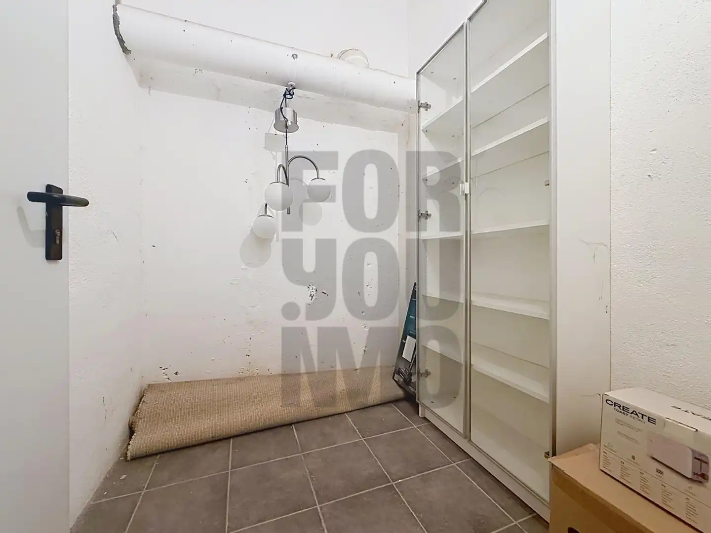 Piso en venta en Irun  con Calefacción, Trastero y Balcón