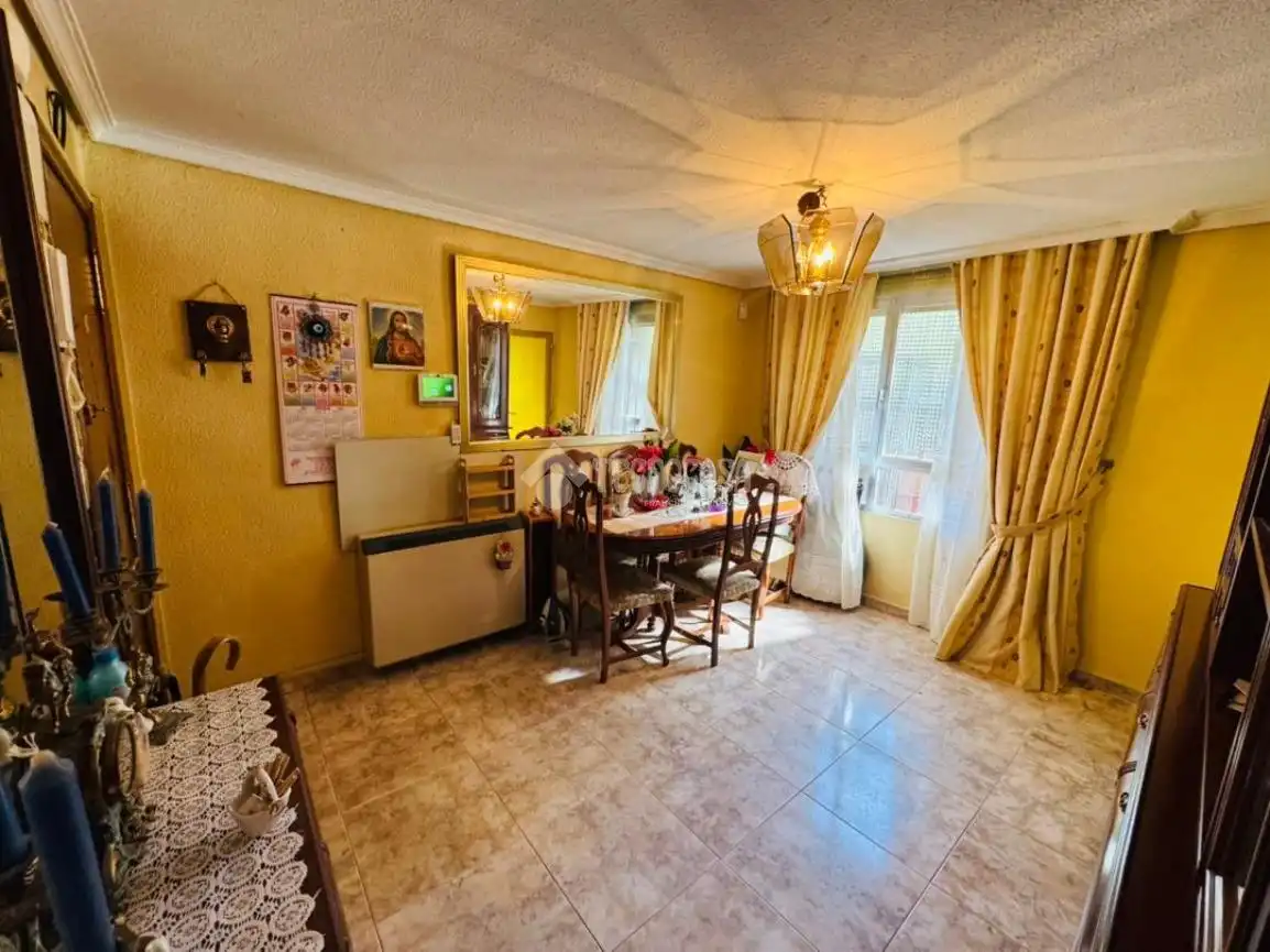 Comedor de Piso en venta en Madrid