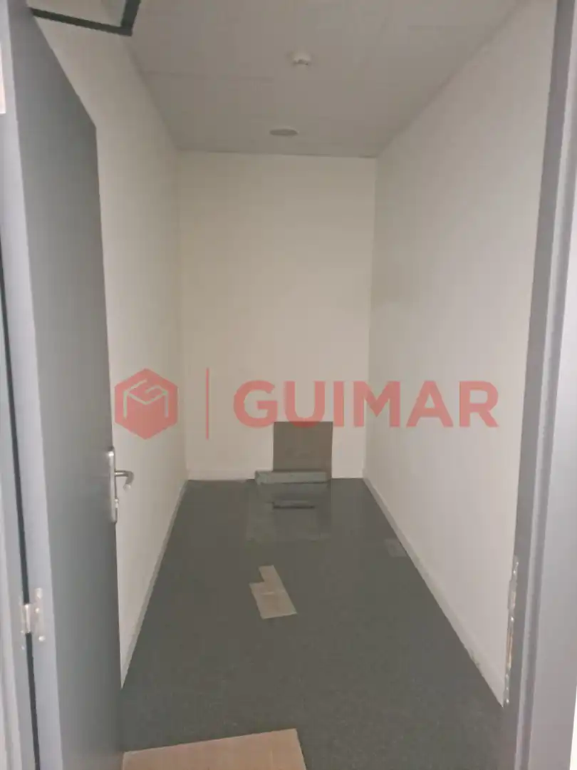 Office space with lift for sale in Badalona - Avenida VENTS, imagen 15