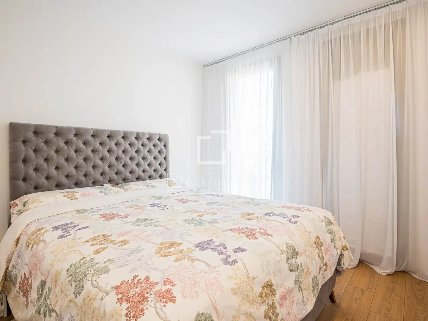 Schlafzimmer von Wohnung zum Verkauf in Sant Cugat del Vallès mit Klimaanlage, Heizung und Terrasse