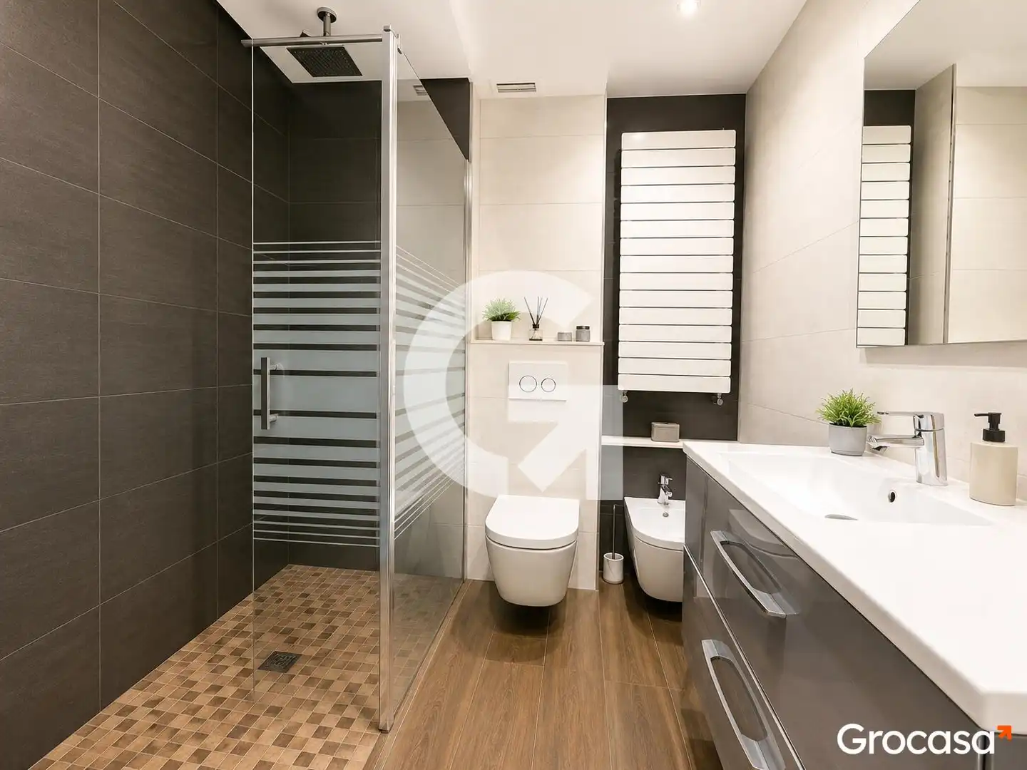 Baño de Piso en venta en Sagunto / Sagunt con Aire acondicionado, Calefacción y Horno
