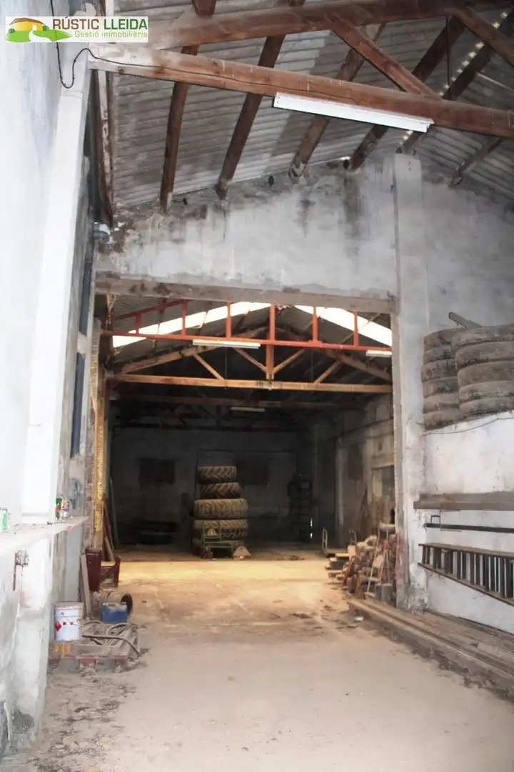 Industrial buildings for sale in Mollerussa