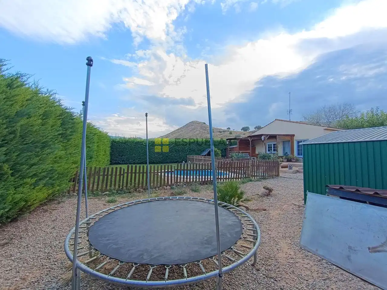 Jardín de Finca rústica en venta en Autol con Jardín privado, Piscina y Amueblado