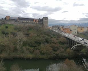 Vista exterior de Pis de lloguer en Ponferrada amb Calefacció