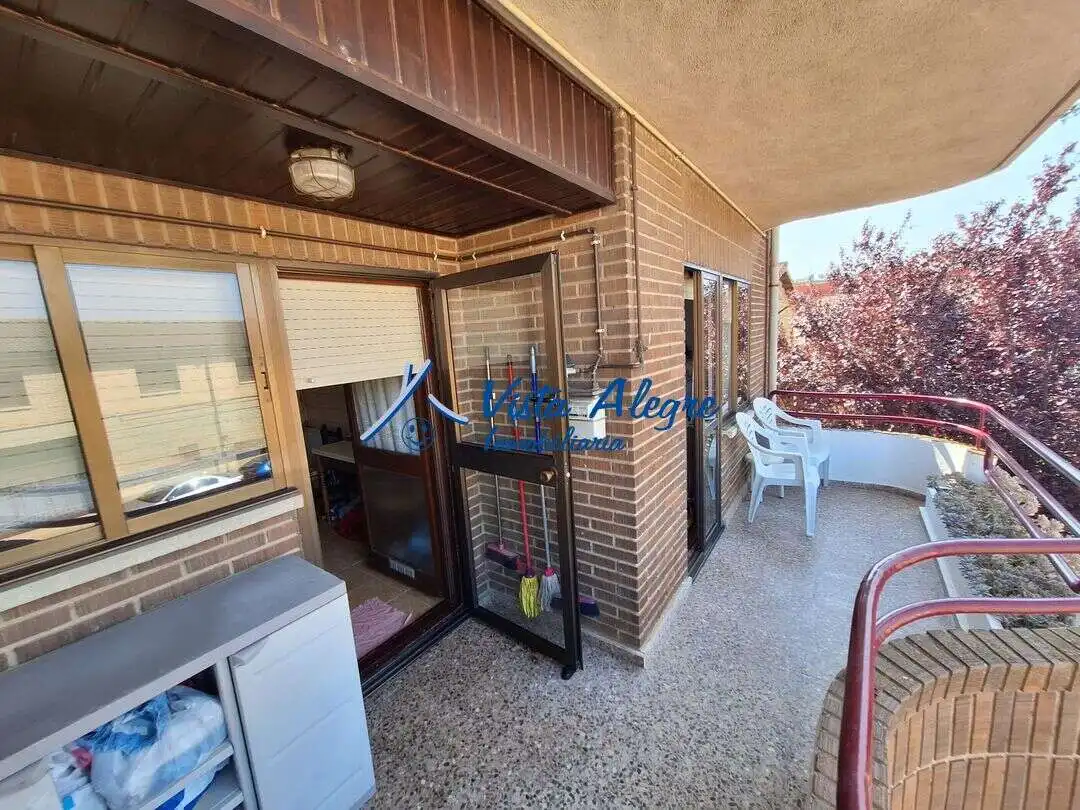 Balcony of Flat for sale in Cuzcurrita de Río Tirón  with Heating and Furnished