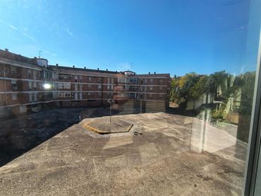 Piso en venta en Montesol - Mejostilla