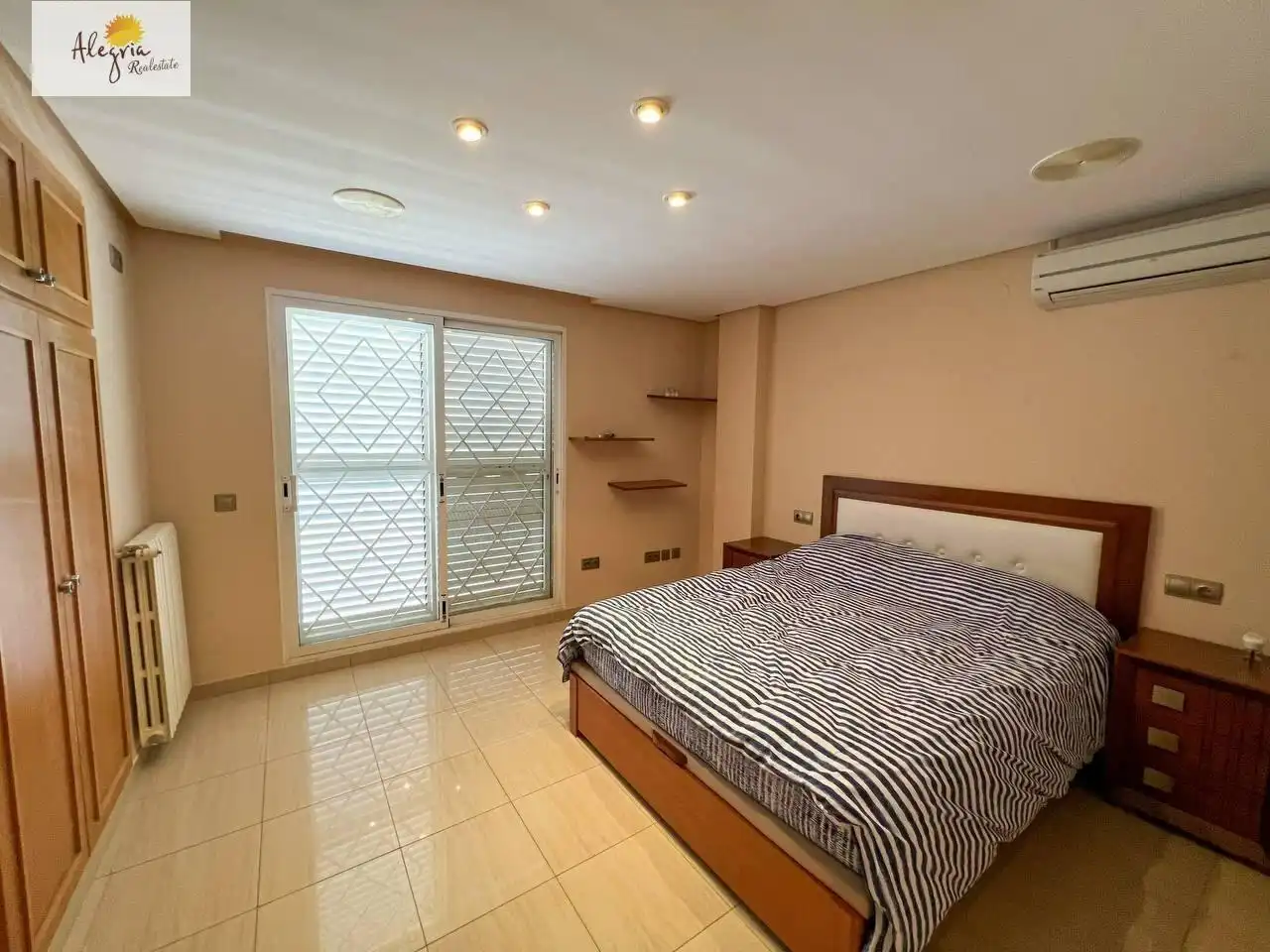 Habitación de Casa o chalet en venta en Manises con Aire acondicionado, Calefacción y Terraza