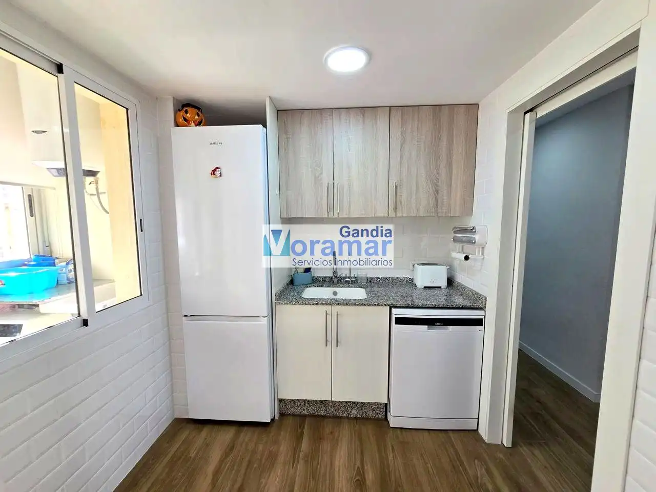 Cocina de Apartamento de alquiler en Gandia con Aire acondicionado, Terraza y Amueblado