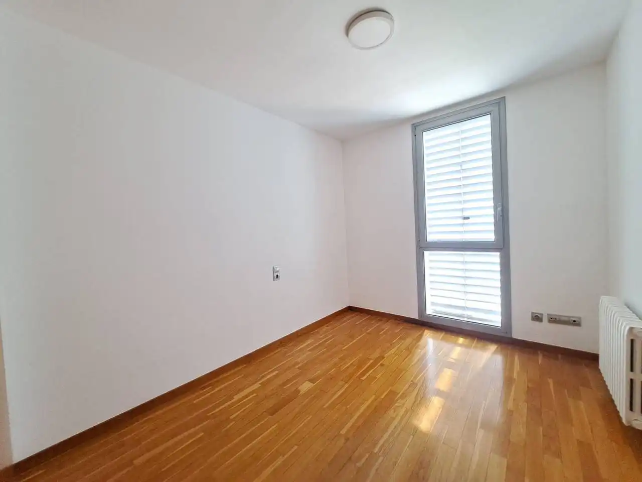 Wohnung zur Miete in Plaza Bosch i Gimpera, 9, Centre
