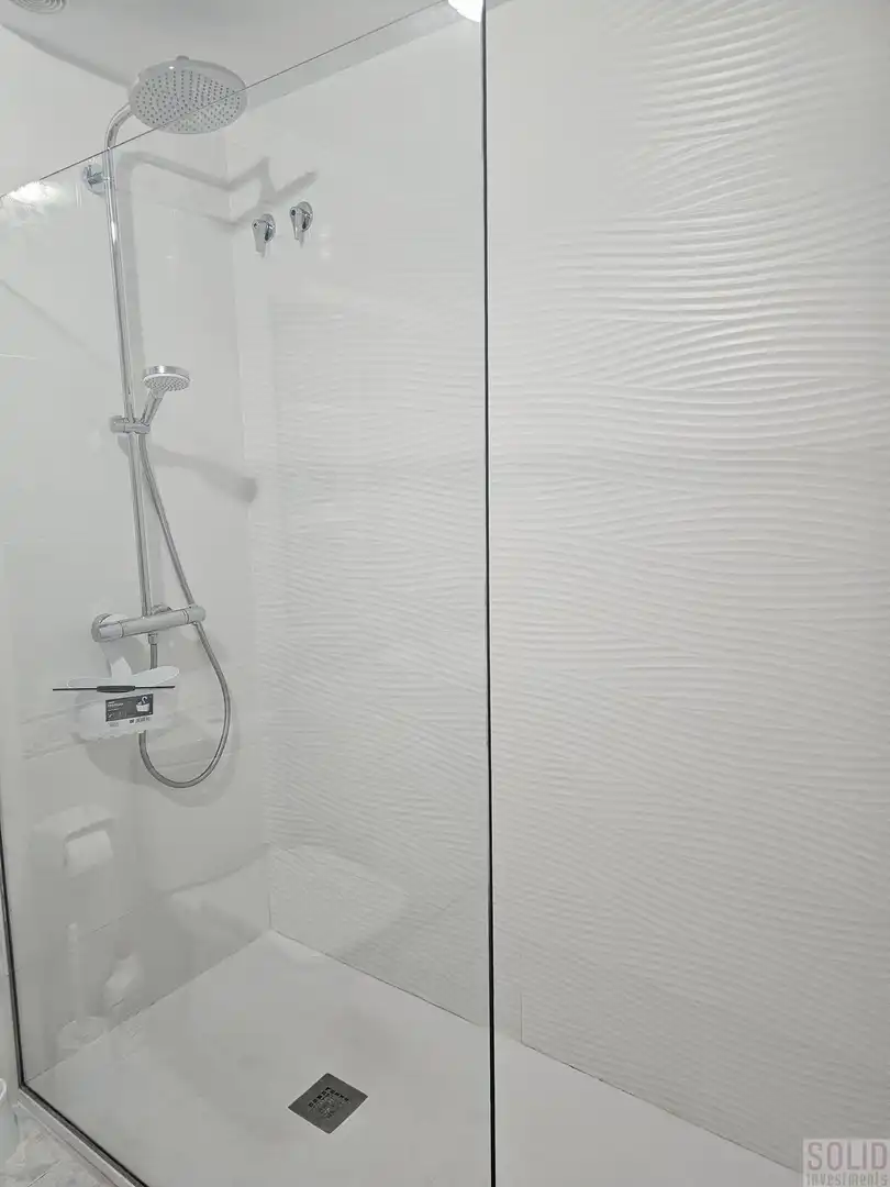 Badezimmer von Maisonette zum Verkauf in Moraira mit Klimaanlage, Heizung und Terrasse