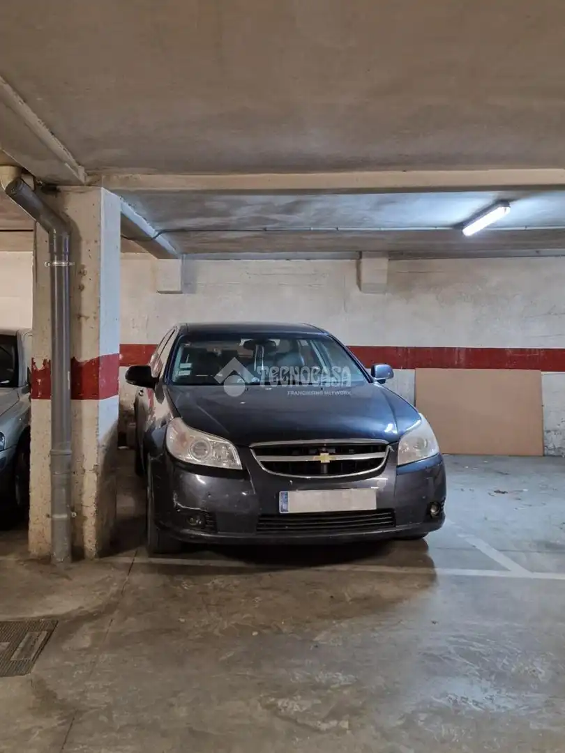 Parkplatz von Wohnung zum Verkauf in Huesca mit Heizung und Balkon
