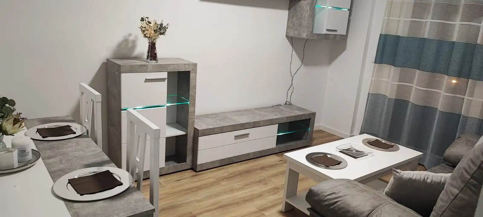Sala d'estar de Pis per a compartir en Getafe amb Aire condicionat, Calefacció i Parquet