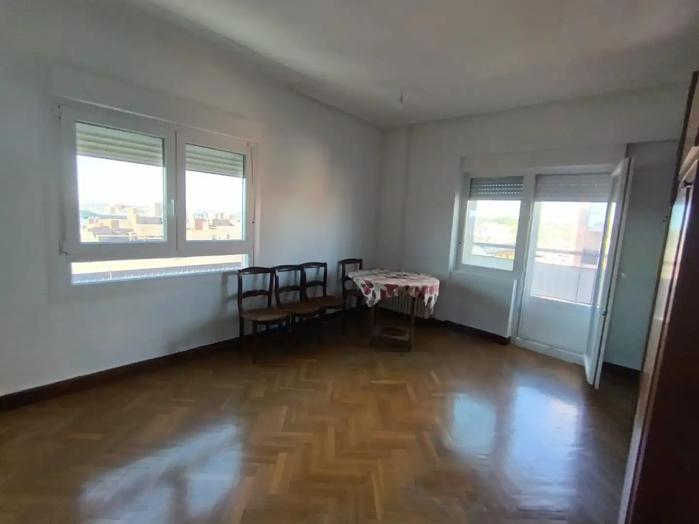 Sala de estar de Piso de alquiler en Valladolid con Calefacción, Parquet y Terraza