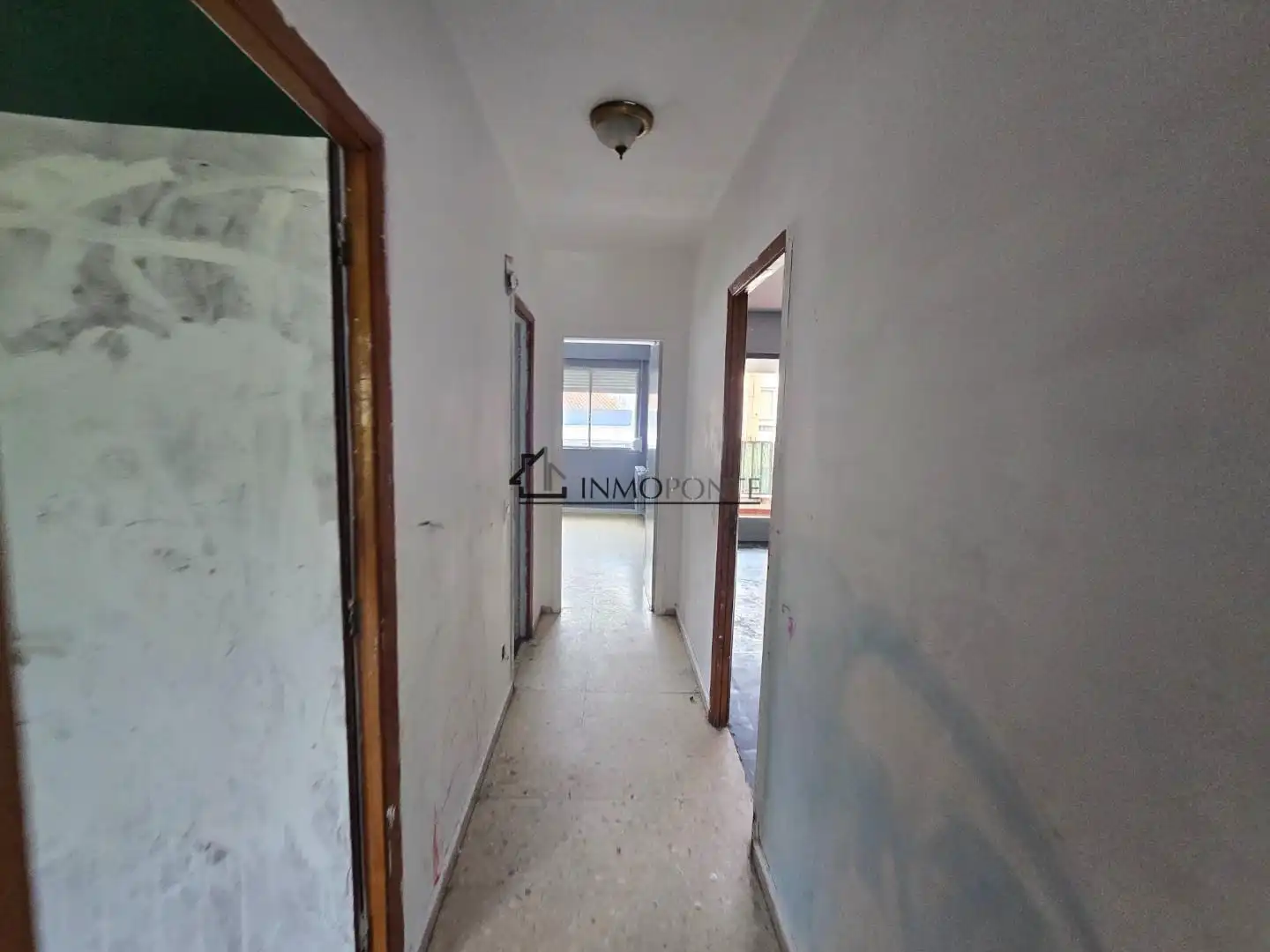 Piso en venta en Vilagarcía de Arousa con Calefacción y Terraza