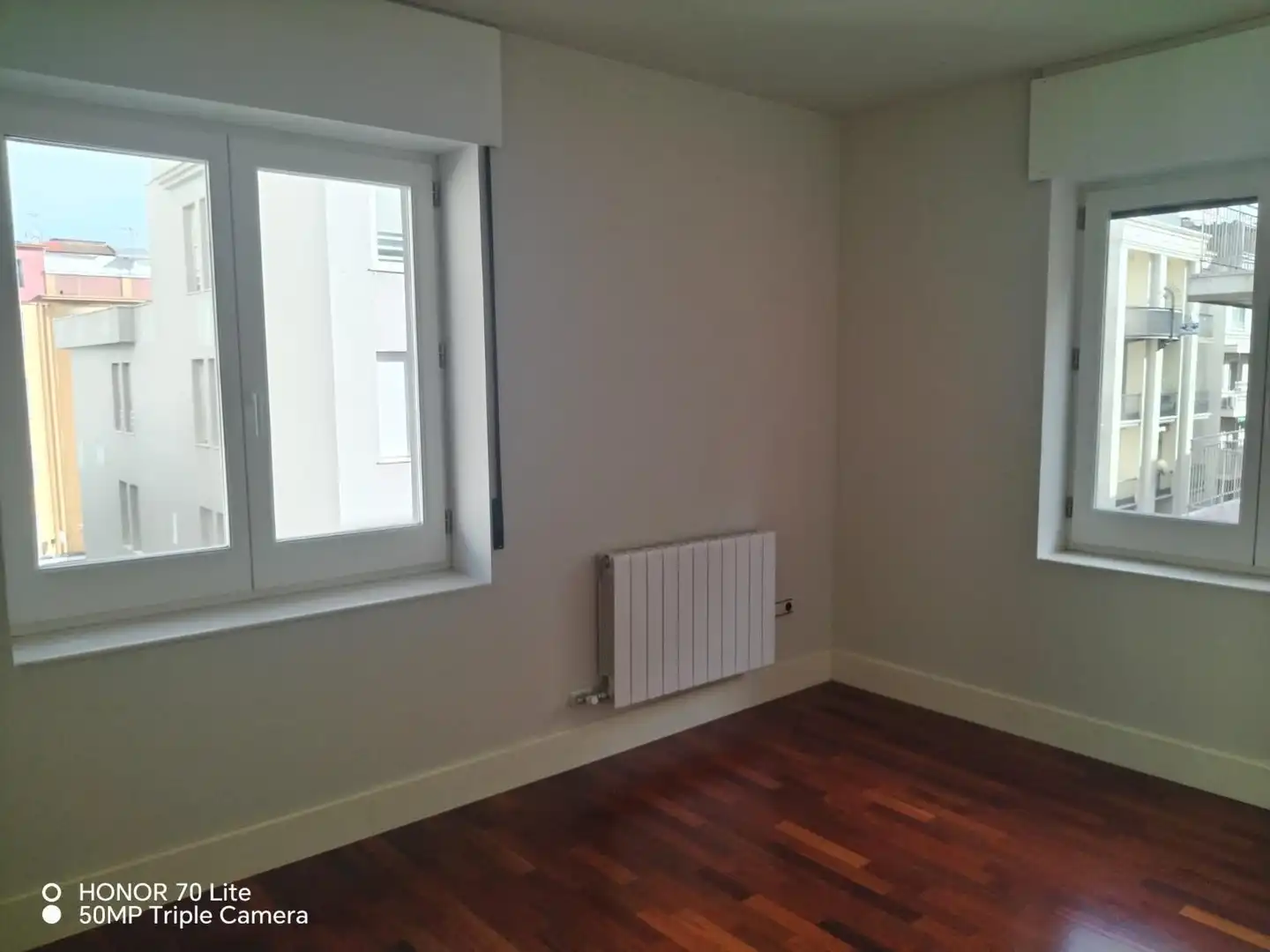 Bedroom of Flat for rent in Granada